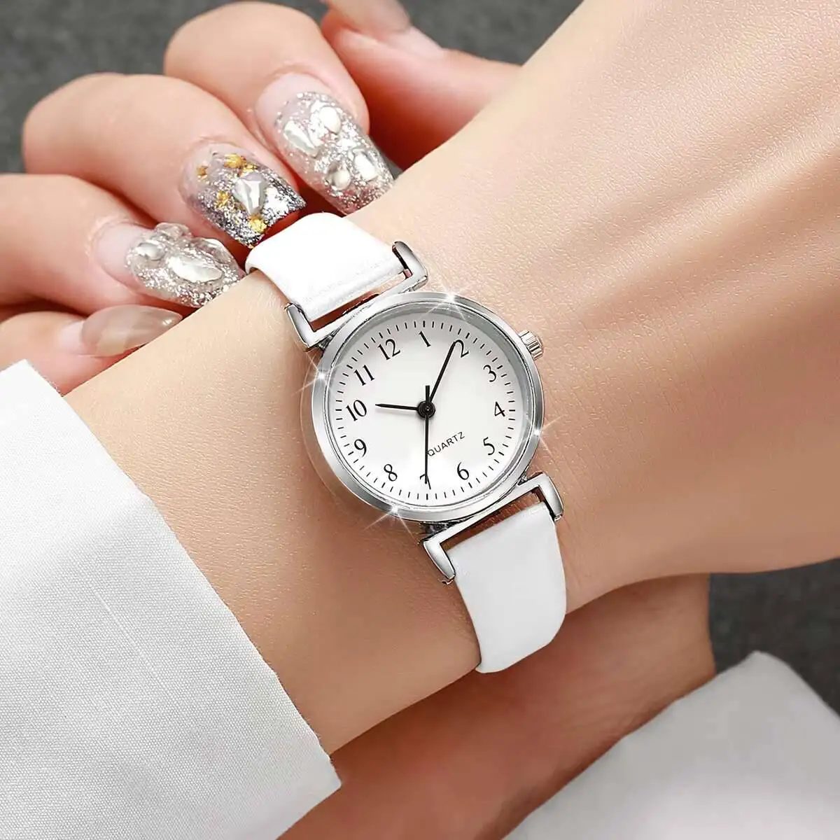 Fashion Women Watches Simple S - Ladies Fashion Watch avaliação e preço